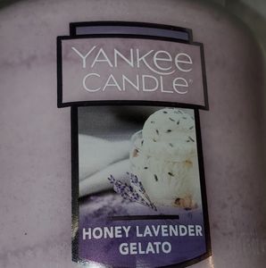 💜 Yankee Candle 'Honey Lavender Gelato' 💜